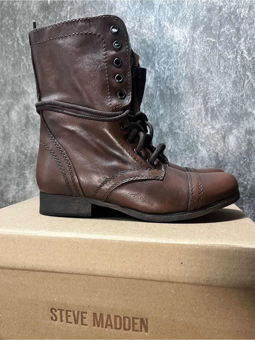 Steve Madden Leather Dark Brown Lace-Up Ankle Troopa Boot new